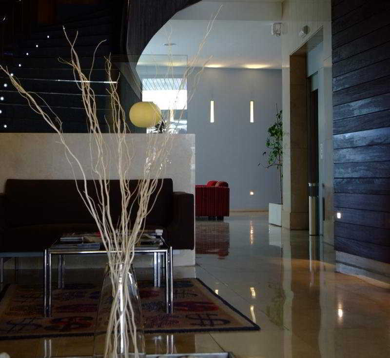 Colon Tuy Hotel Tui Exterior photo